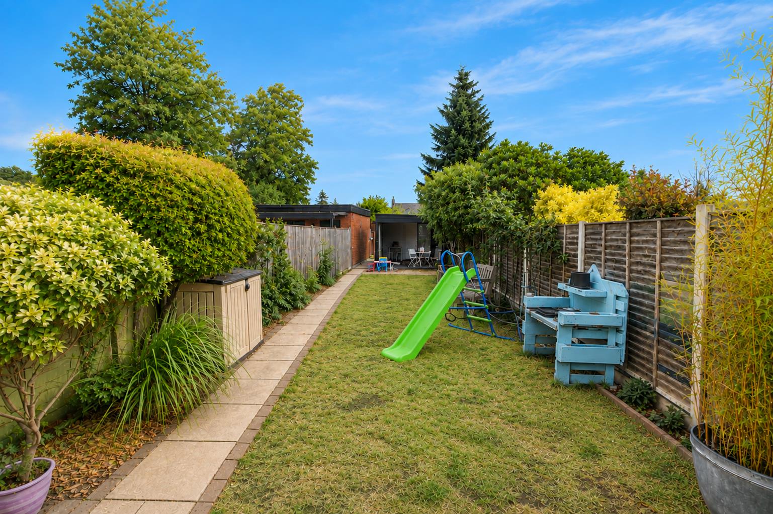 Gratwicke Road, Tilehurst, Reading